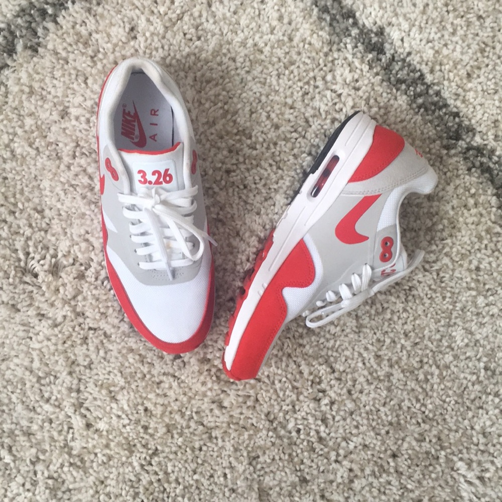 Nike 30th anniversary airmax 1